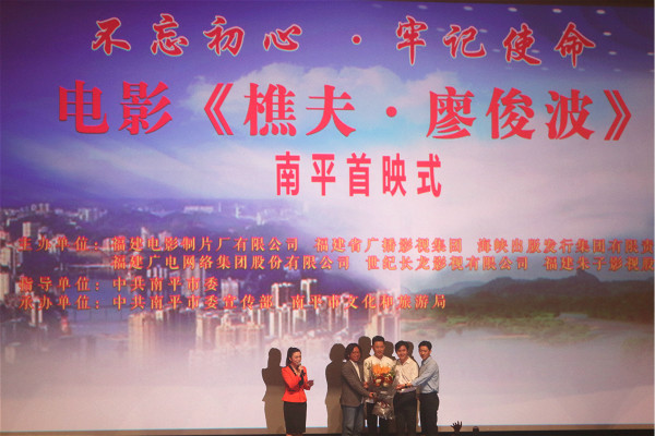 IMG_20190904_200104_meitu_3.jpg IMG_20190904_200104_meitu_3.jpg