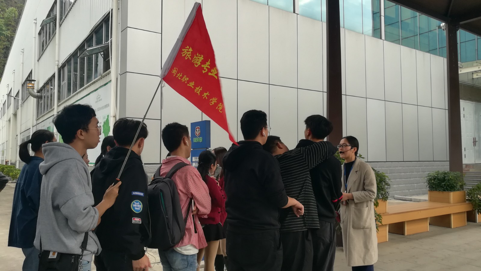 长富牛奶1.jpg 长富牛奶1.jpg