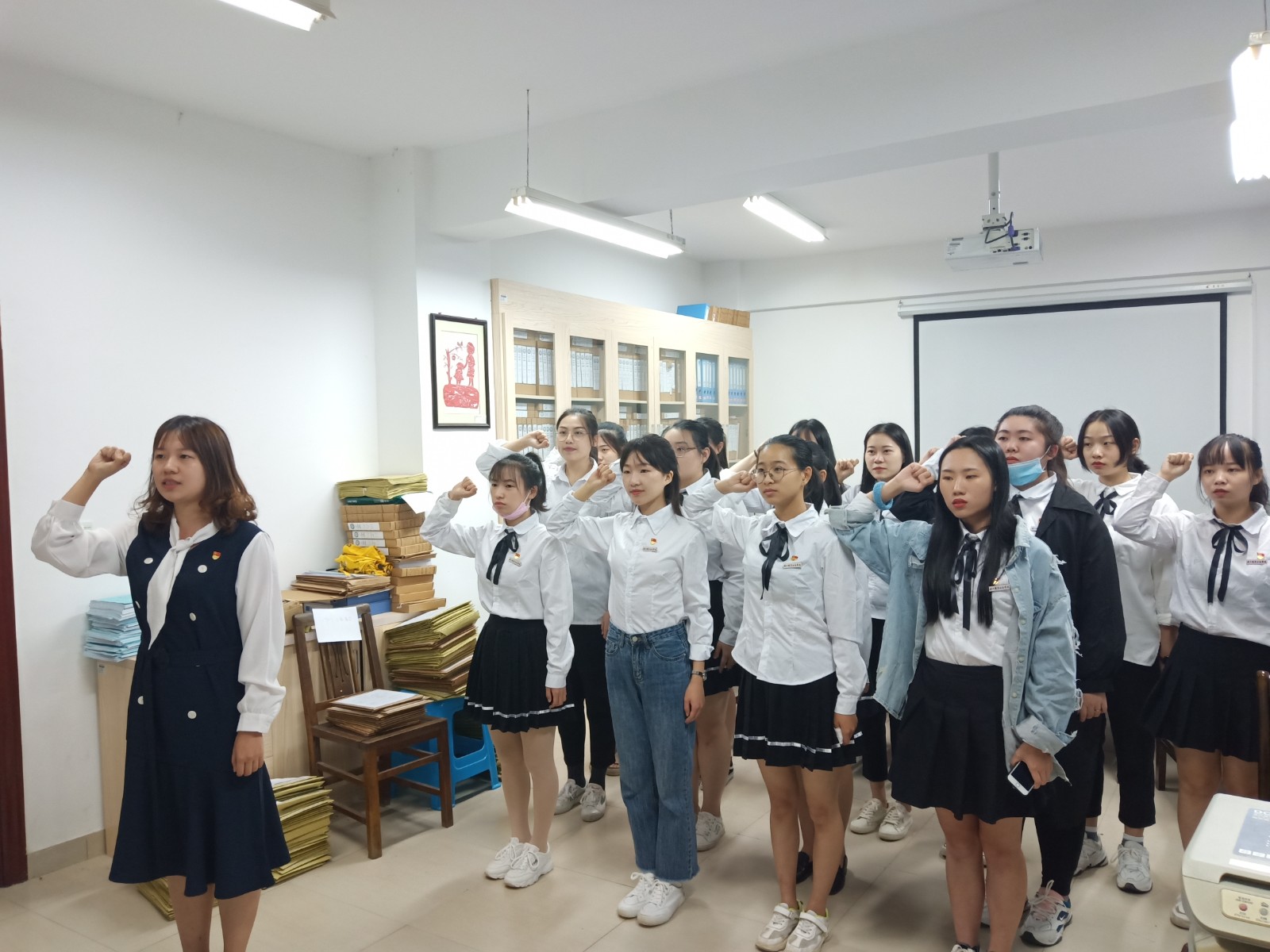 QQ图片20200928112811.jpg QQ图片20200928112811.jpg