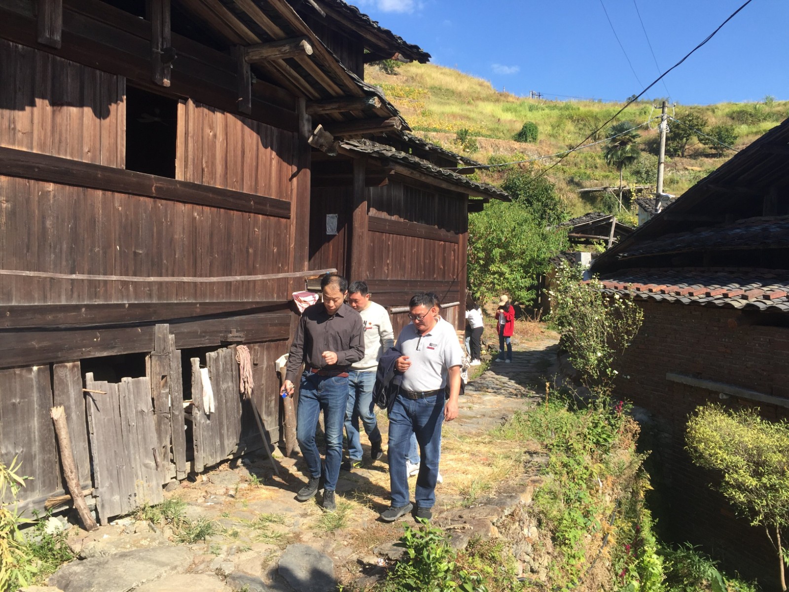 第三段.jpg 第三段.jpg