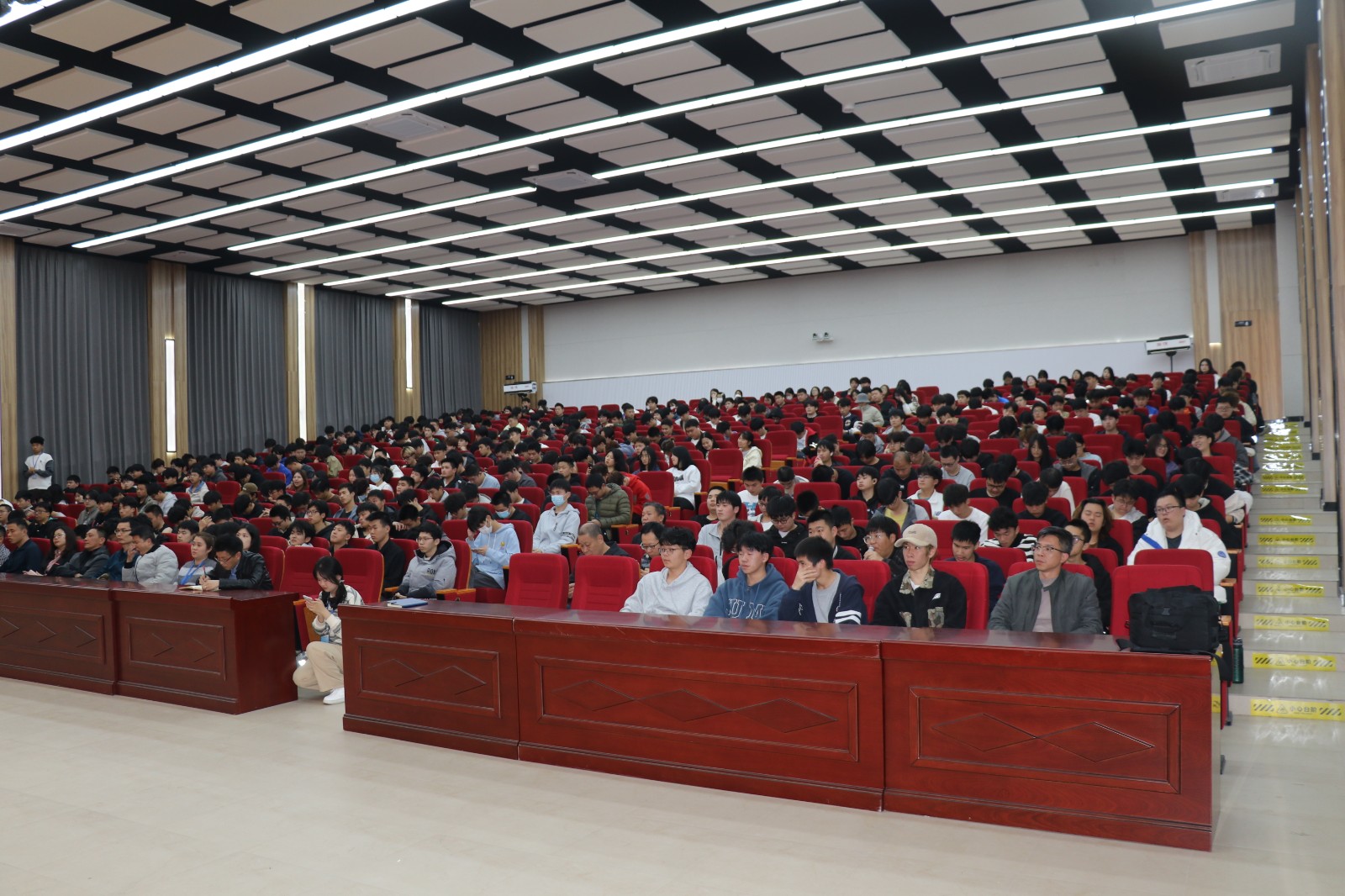 微信图片_20230309151958.jpg 微信图片_20230309151958.jpg