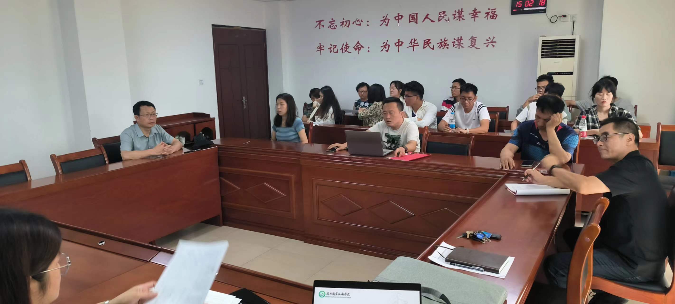 76a13b8bb55d5be49f061105e2b5189.jpg 76a13b8bb55d5be49f061105e2b5189.jpg